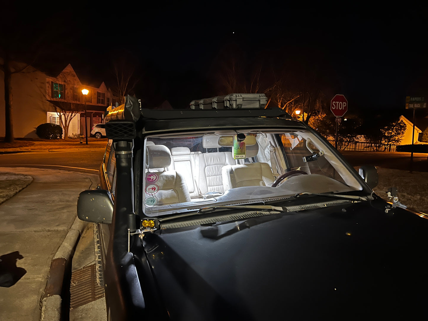 100 Series Second Row Cyclone Dome Light