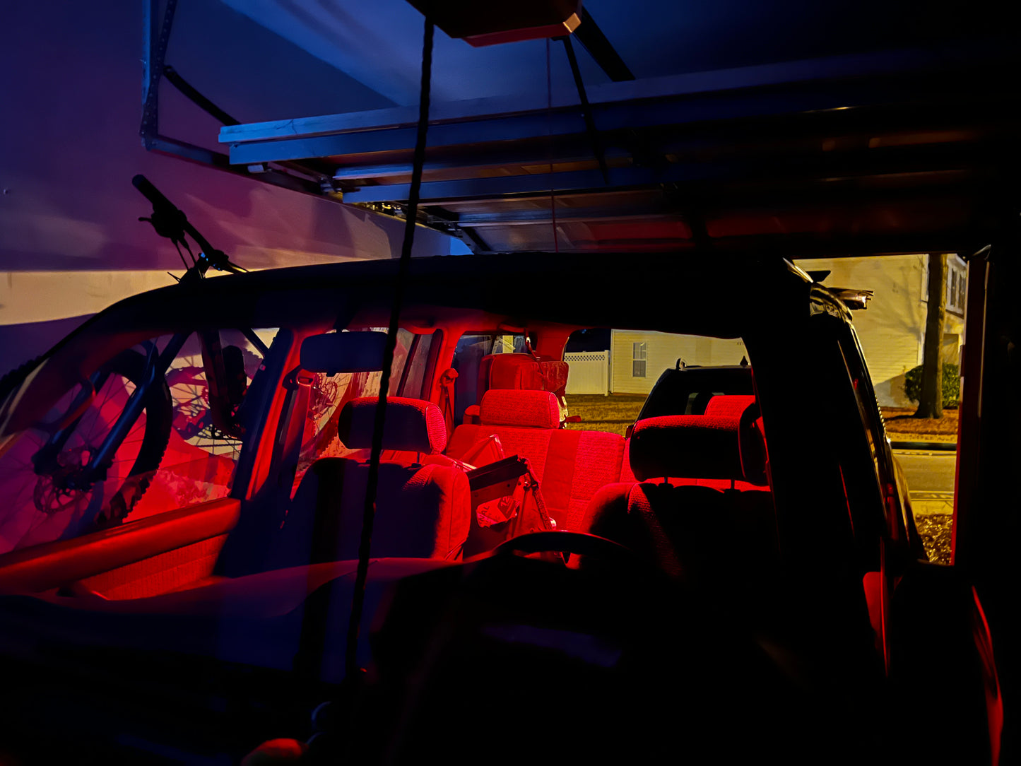 80 Series Cyclone Dome Light