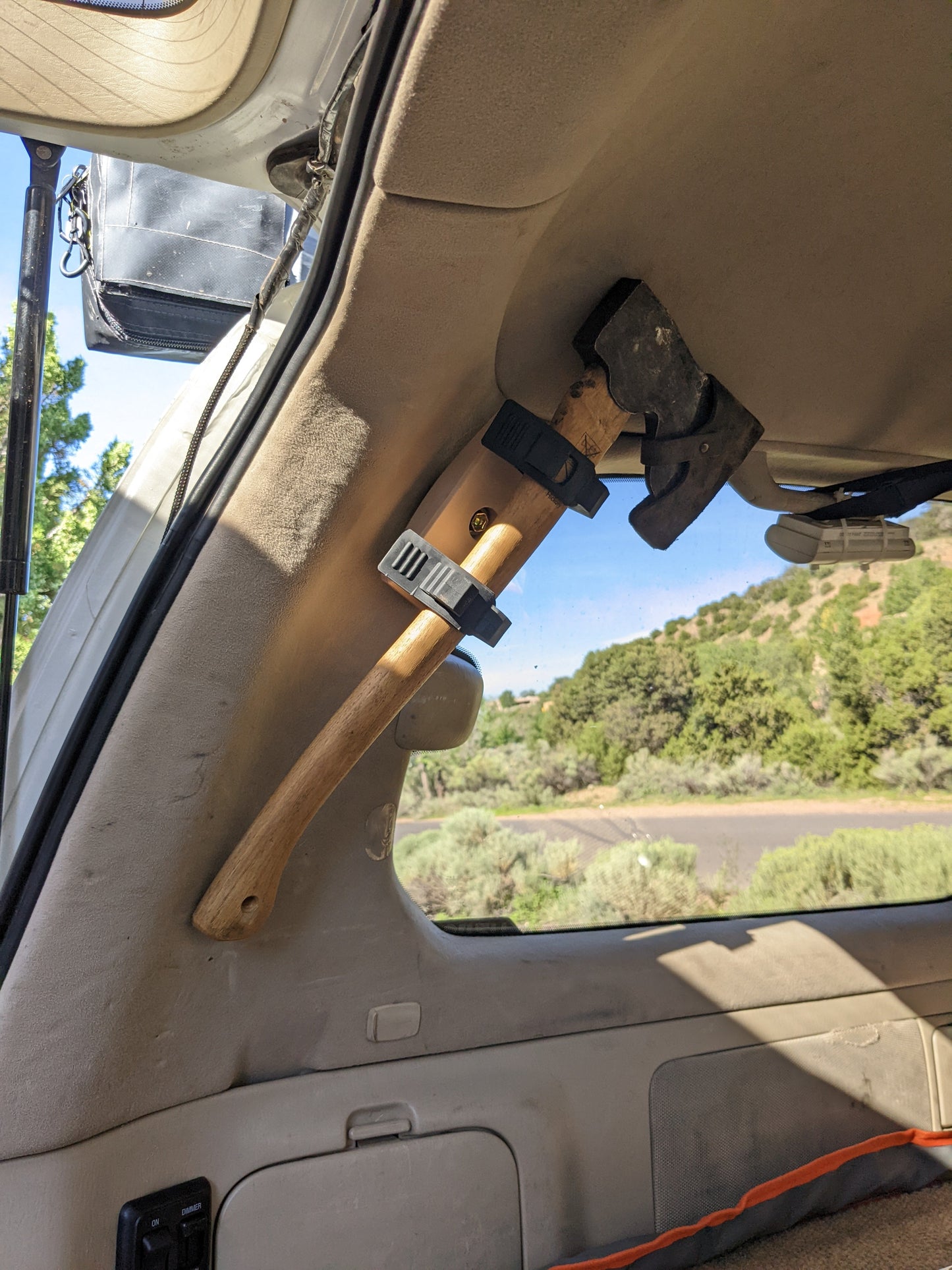 80 Series LC/LX Third Row Quick-Fist Mount