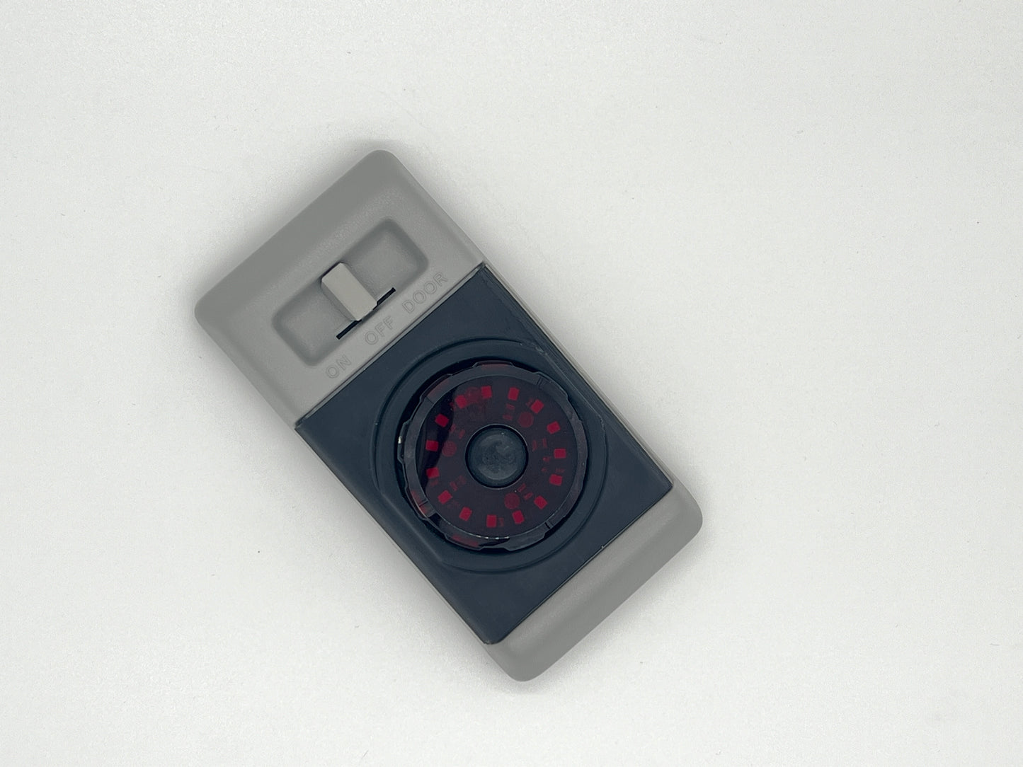 80 Series Cyclone Dome Light
