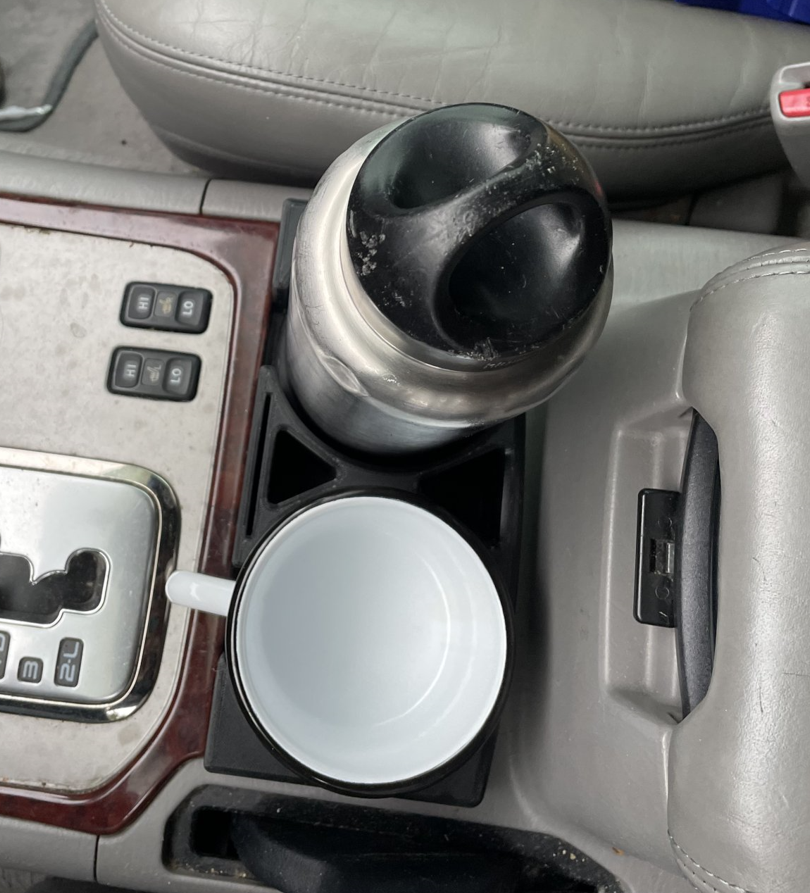 100 Series LC/LX Cup Holders